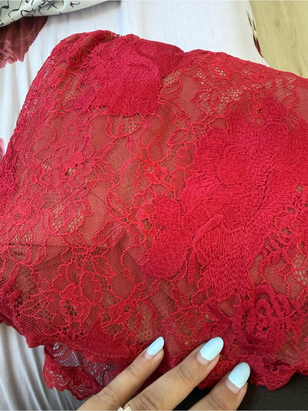 HOUSE OF CB 'Lucienne' Red Lace Embroidered Maxi Dress Size L PLUS CUP - Picture 4 of 6